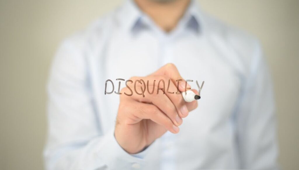 Disqualifying Factors in Life Insurance: Health, Occupation, and Lifestyle Explained